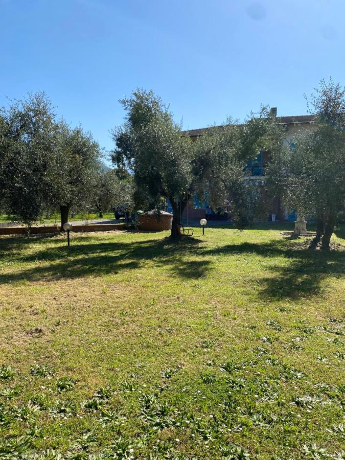 Casa Degli Zii Appartamento Letizia Luni Exterior photo