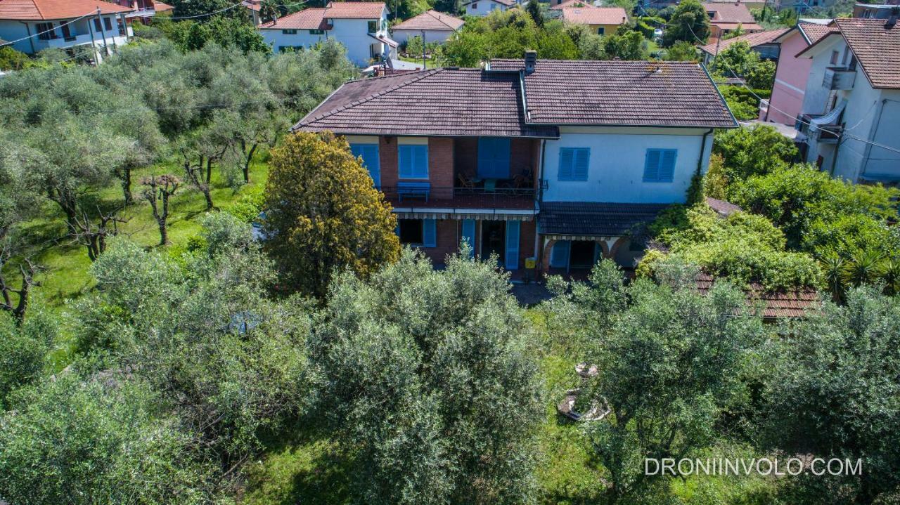 Casa Degli Zii Appartamento Letizia Luni Exterior photo