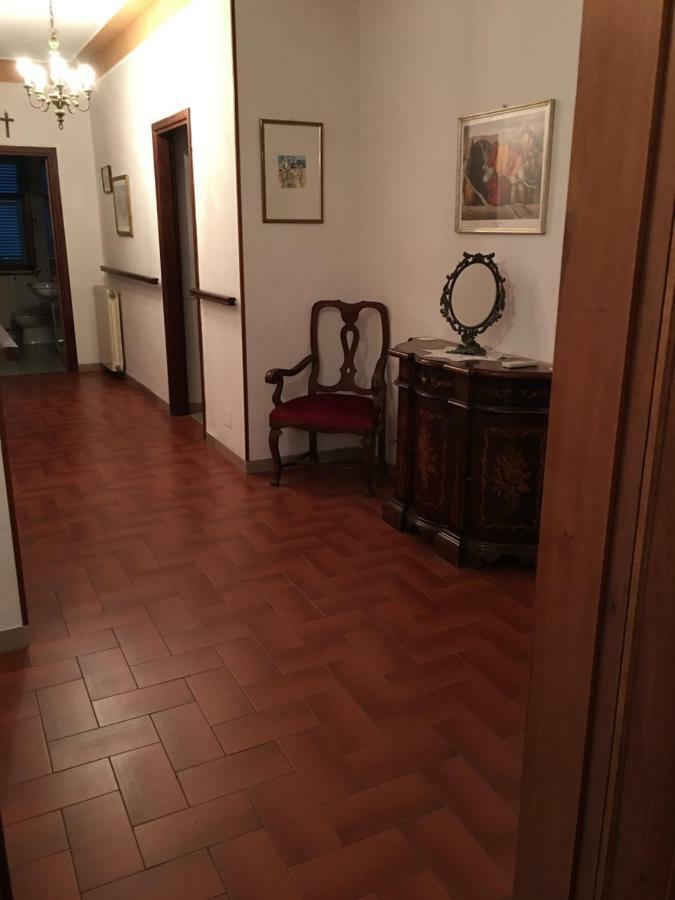 Casa Degli Zii Appartamento Letizia Luni Exterior photo