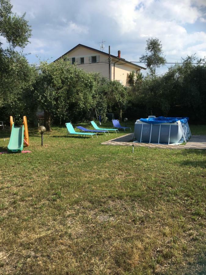 Casa Degli Zii Appartamento Letizia Luni Exterior photo